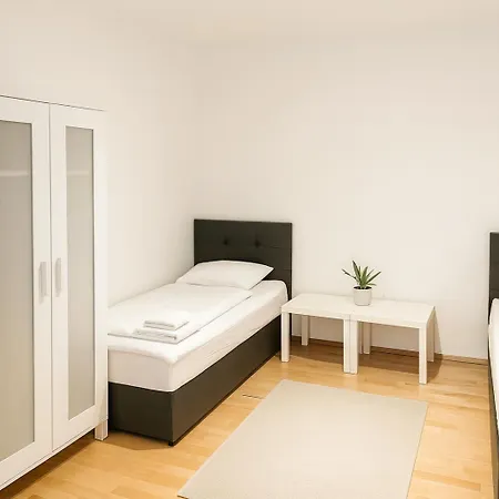 Sunnyhome Monteurwohnungen Und In Weiden ヴァイデン